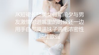 和女友在家了度过隔离器后的生活