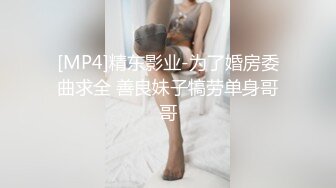 颜值不错的蝴蝶逼风骚女模特激情大秀直播，全程露脸揉奶玩逼，对着镜头掰开骚穴给狼友看特写，风骚又刺激