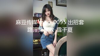 【厕拍新品】丝高新品正式版12，KTV 商场女厕全景5人次，高颜值红衣黑内小姐姐尿尿入镜10分钟，黑衣小妹蹲姿有趣[高清原码无损版] (3)