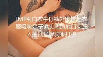 【新片速遞】&nbsp;&nbsp;风骚的大奶人妻露脸被两个大哥玩弄，口交揉奶鸡蛋塞逼里玩弄，大茄子摩擦特写骚穴展示，多体位蹂躏爆草好骚[643MB/MP4/01:09:45]