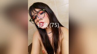 91boss哥-夜店认识的性感白嫩美女喝了几杯酒后带回来半推半就给上了,刚开始还装矜持不让碰,骨子里就是个小骚货！