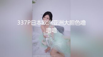 【新片速遞】 大奶黑丝美女辣妹伺候两个小哥激情啪啪，口交足交乳交，让小哥道具玩逼，无套抽插爆草，床上床下各种抽插[1.8G/MP4/01:41:00]